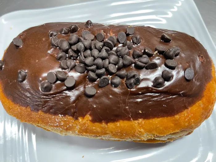 Yummy Donuts & Croissants Picture 4