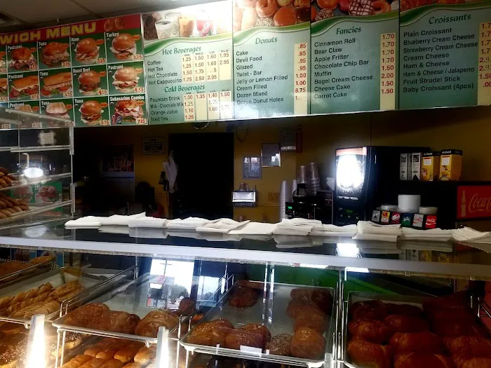 Pam's Doughnuts & Yogurt Picture 6