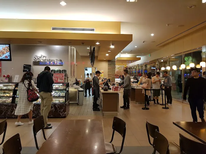85°C Bakery Cafe - Hacienda Picture 3