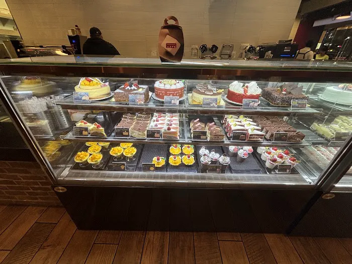 85°C Bakery Cafe - Hacienda Picture 10