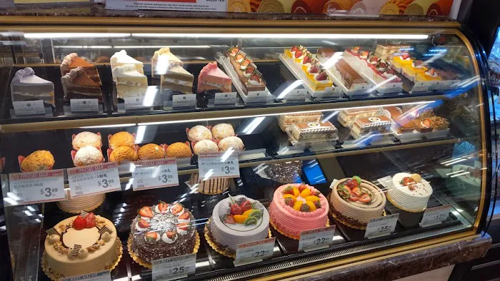 BF Bakery and Cafe Picture 1