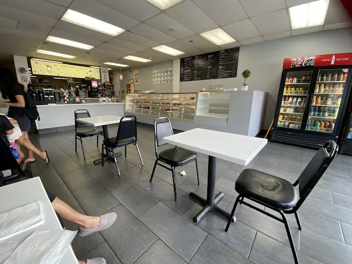 Scott's Donuts & Cafe Picture 7