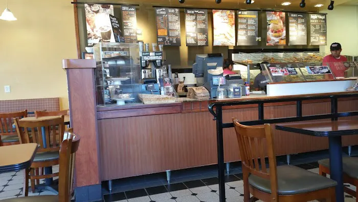 Bruegger's Bagels Picture 7