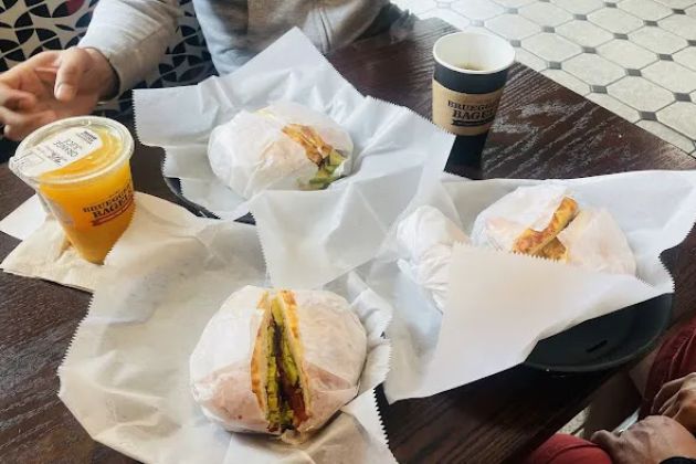 Bruegger's Bagels