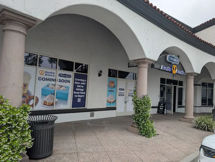 Auntie Anne's Picture 3
