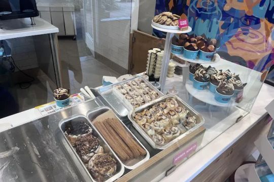 Cinnabon
