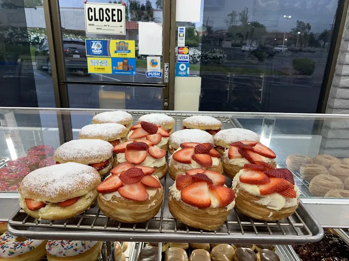 Justin's Donuts & Ice Cream Picture 6