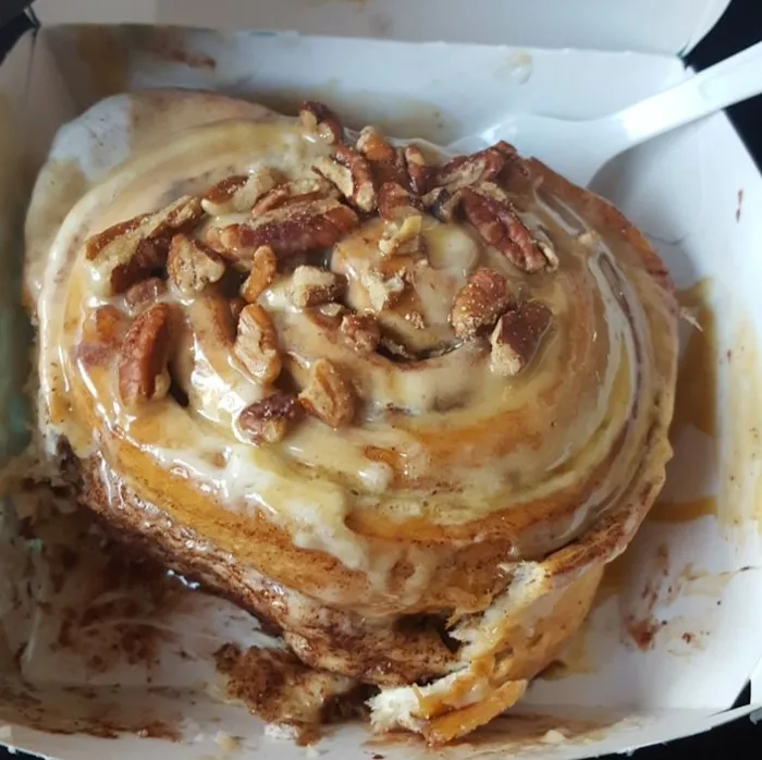 Cinnabon Picture 8