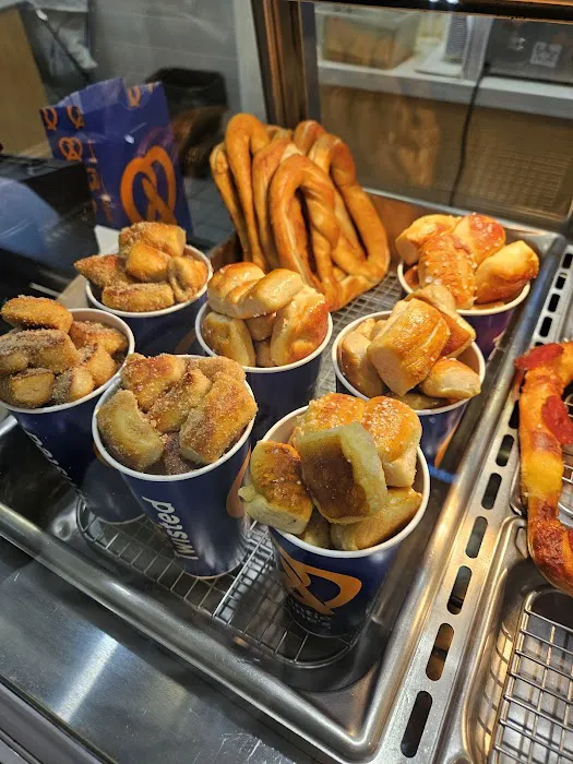 Auntie Anne's Picture 7