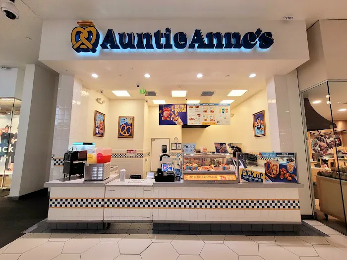 Auntie Anne's Picture 5