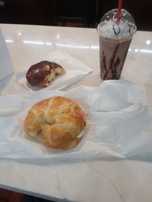 Mikel's Donuts & Subs Picture 8