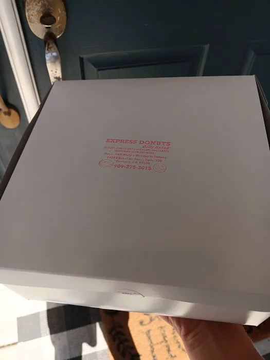 Express Donuts Picture 1
