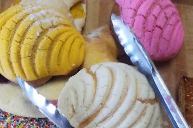 La Estrella Bakery
