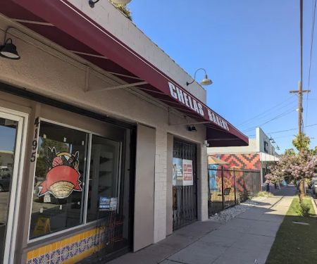 Chela's Panadería