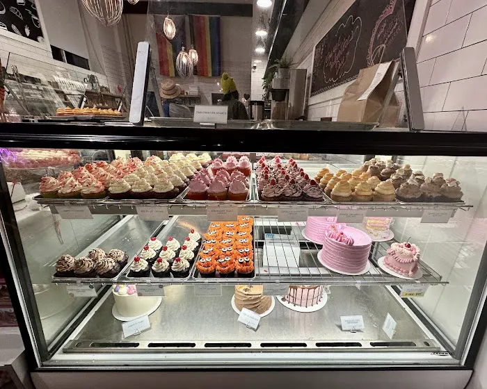 Cake Life Bake Shop Picture 4