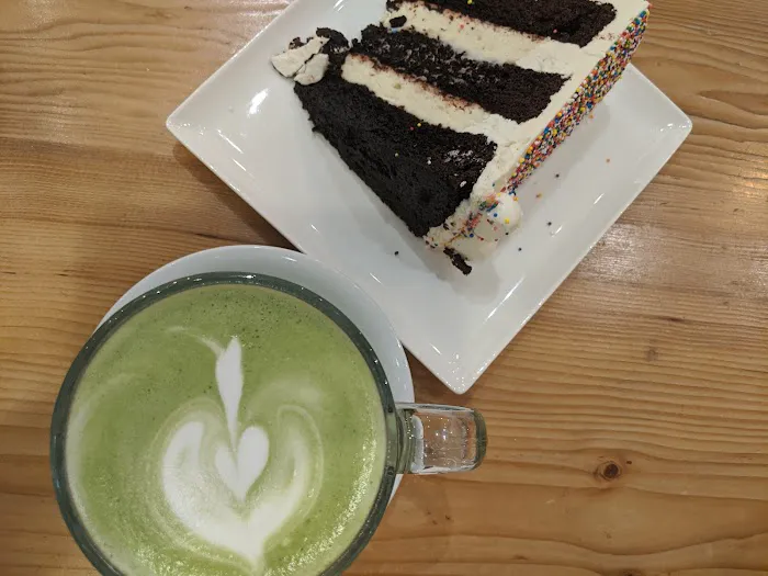 Cake Life Bake Shop Picture 3