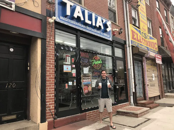 Talia's Bagels & Grille Picture 10