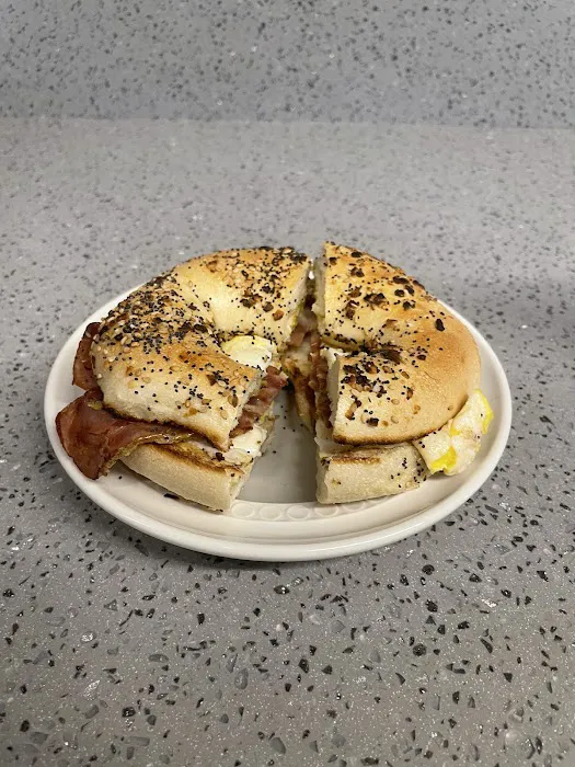 Talia's Bagels & Grille Picture 6