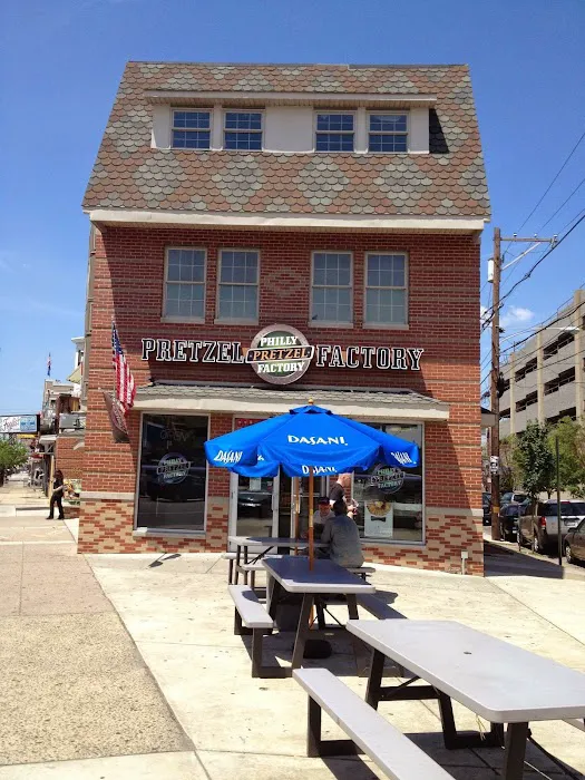 Philly Pretzel Factory Picture 10