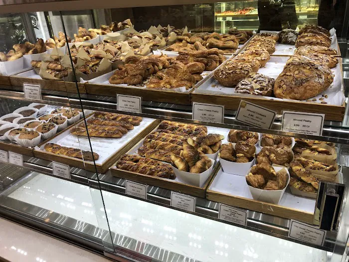 Paris Baguette Picture 7