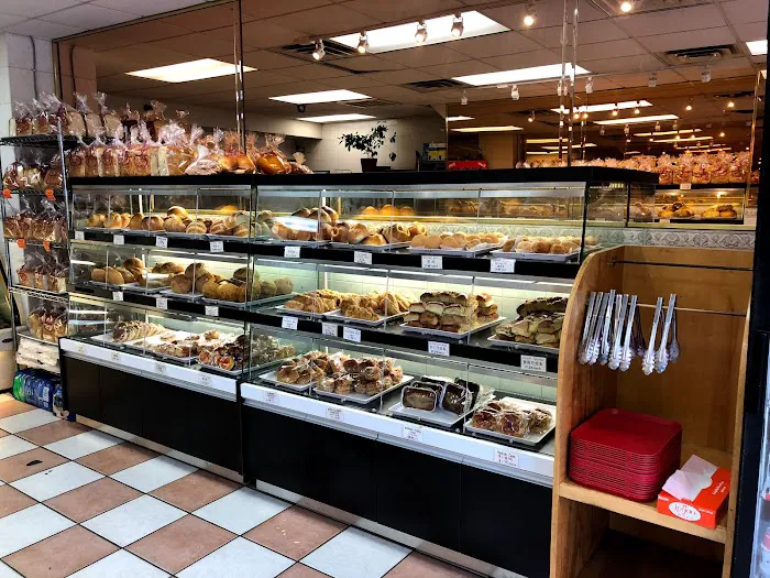 K C's Pastries Picture 8