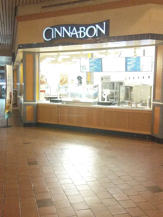 Cinnabon Picture 9