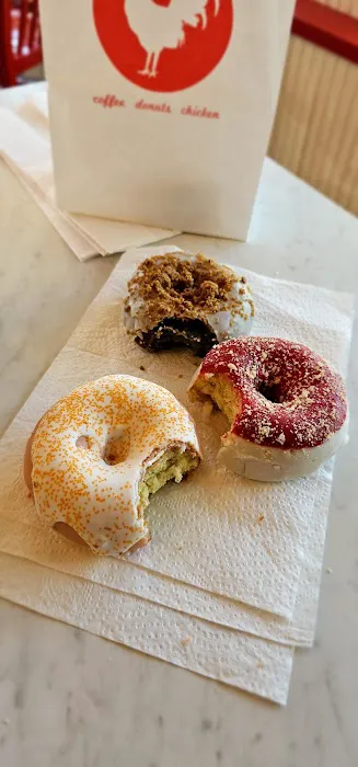 Federal Donuts & Chicken North Picture 4