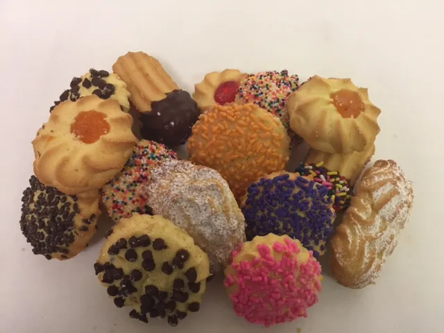 Kaplan's New Model Bakery Picture 3