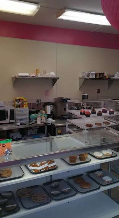 Sweet T's Bakery & Snack Shop Picture 10