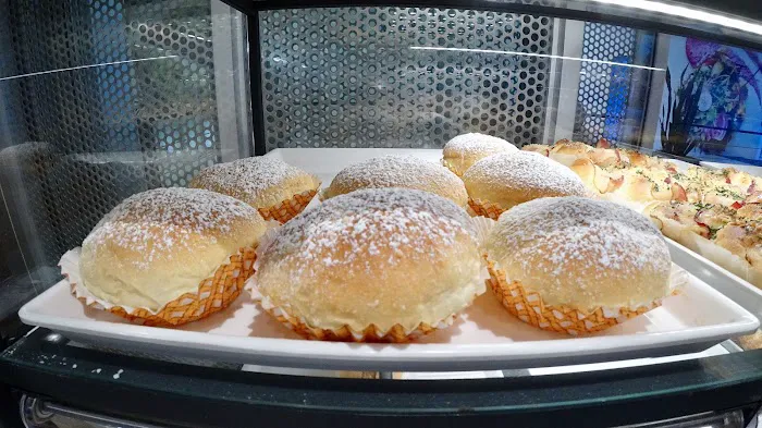 85C Bakery Cafe - Sherman Oaks Picture 6