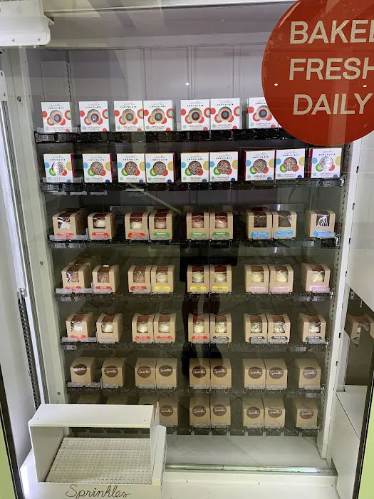 Sprinkles Westfield Fashion Square ATM Picture 3