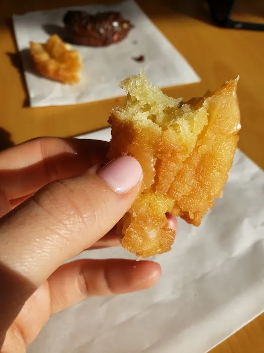 William's Croissant & Donuts Picture 9