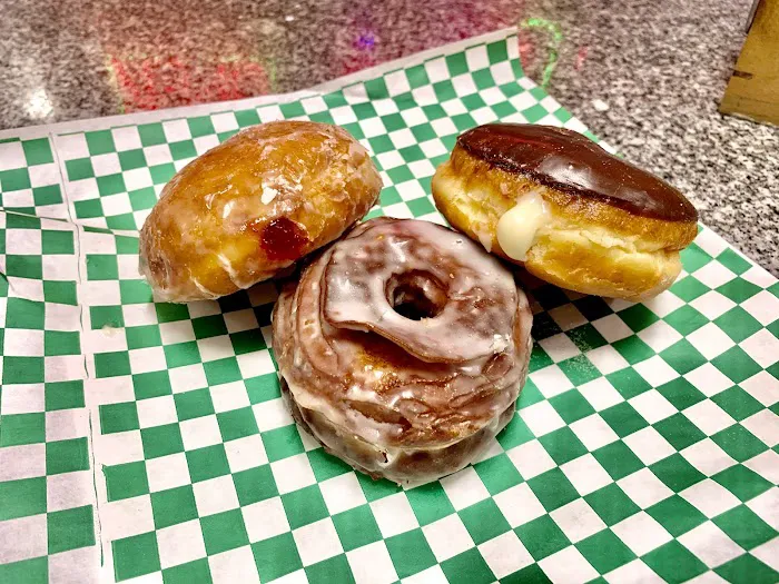 Donuts & Delites Picture 5