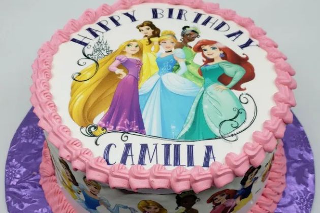 Delicious Edibles Custom Cake Bakery