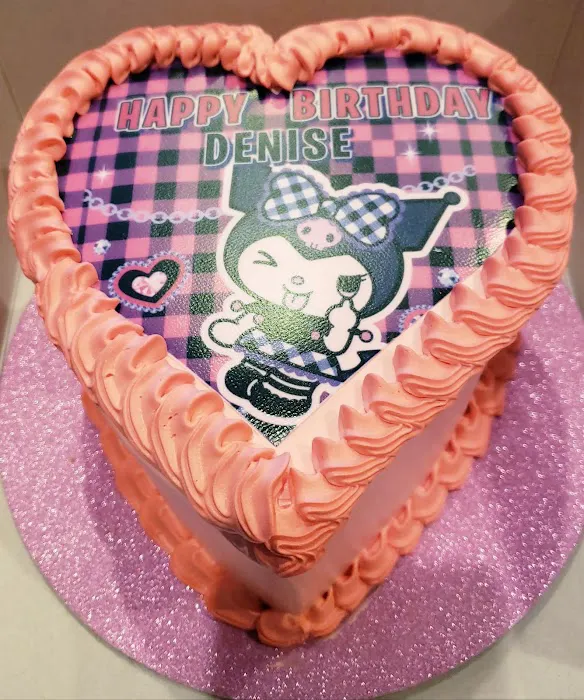 Delicious Edibles Custom Cake Bakery Picture 3