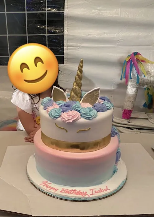 Kiki's Bakery - Cakes, Bread & More Picture 6