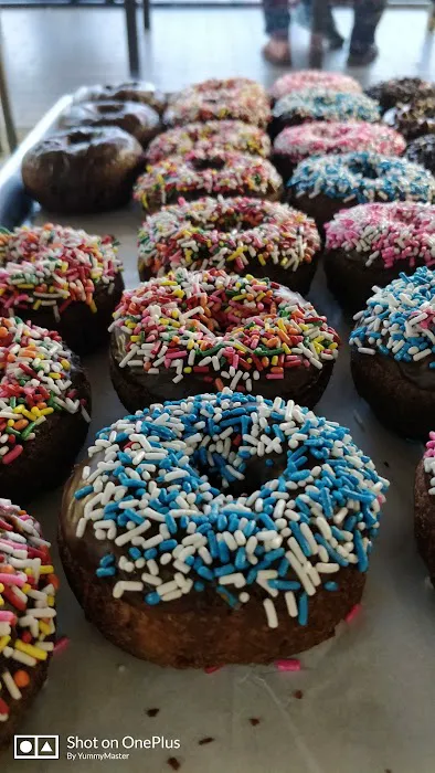 Jolly Donuts Picture 5