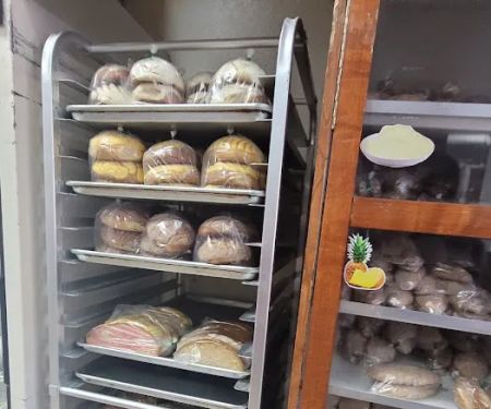 El Milagro Bakery