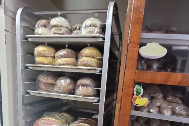 El Milagro Bakery