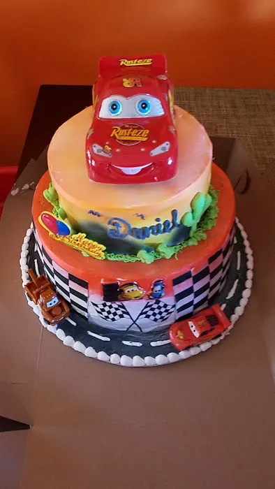El Milagro Bakery Picture 10