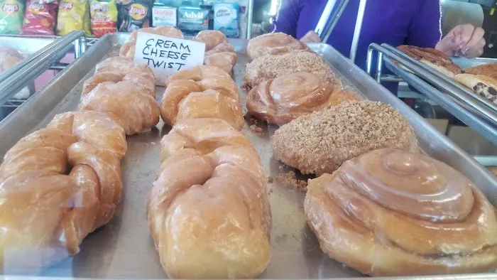 William's Donuts Picture 4