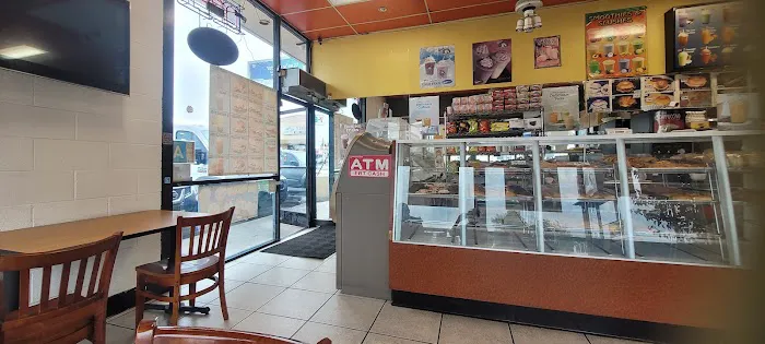 William's Donuts Picture 9