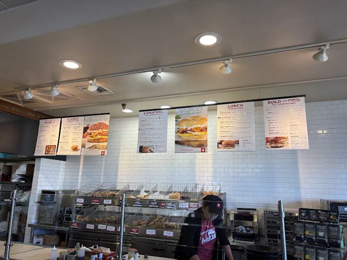 Bruegger's Bagels Picture 3