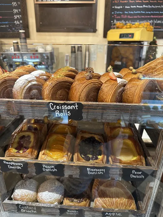 Little France Coffee & Bakery Picture 6