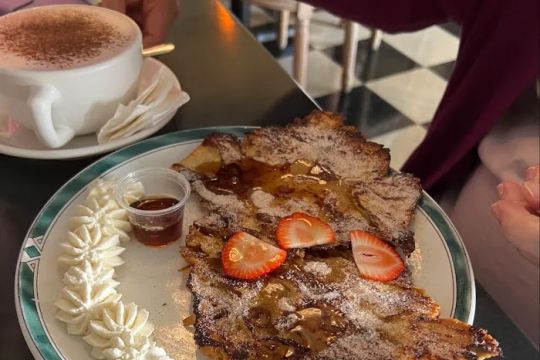 Little France Coffee & Bakery