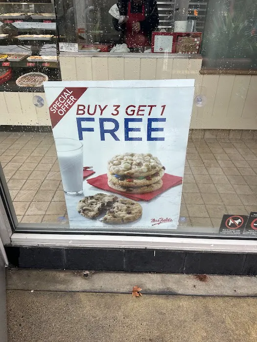 Mrs Fields Cookies Picture 9