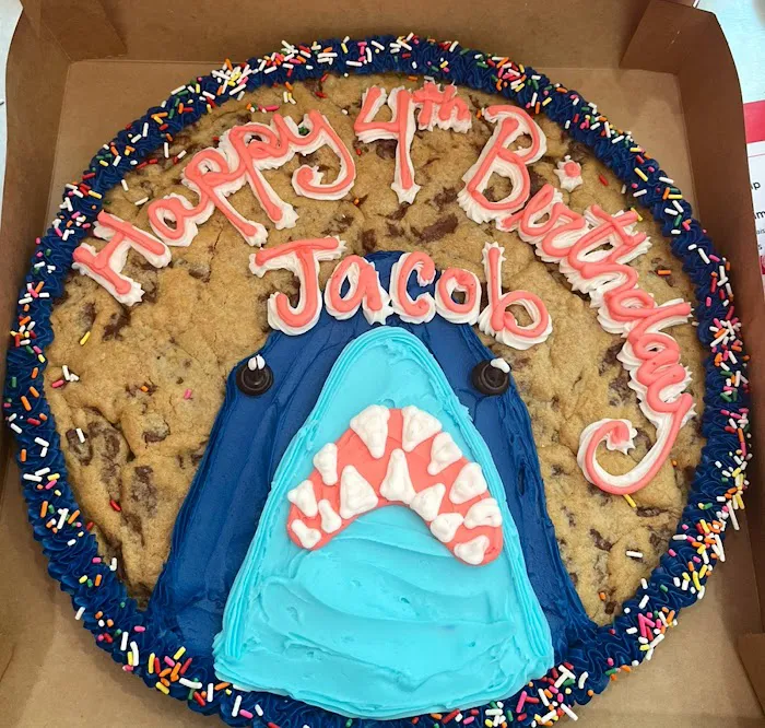 Mrs Fields Cookies Picture 6