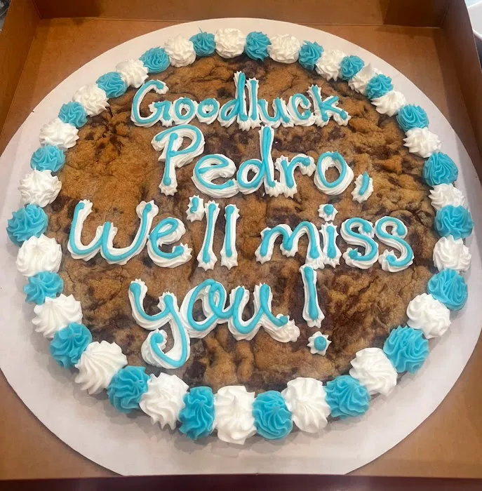 Mrs Fields Cookies Picture 4