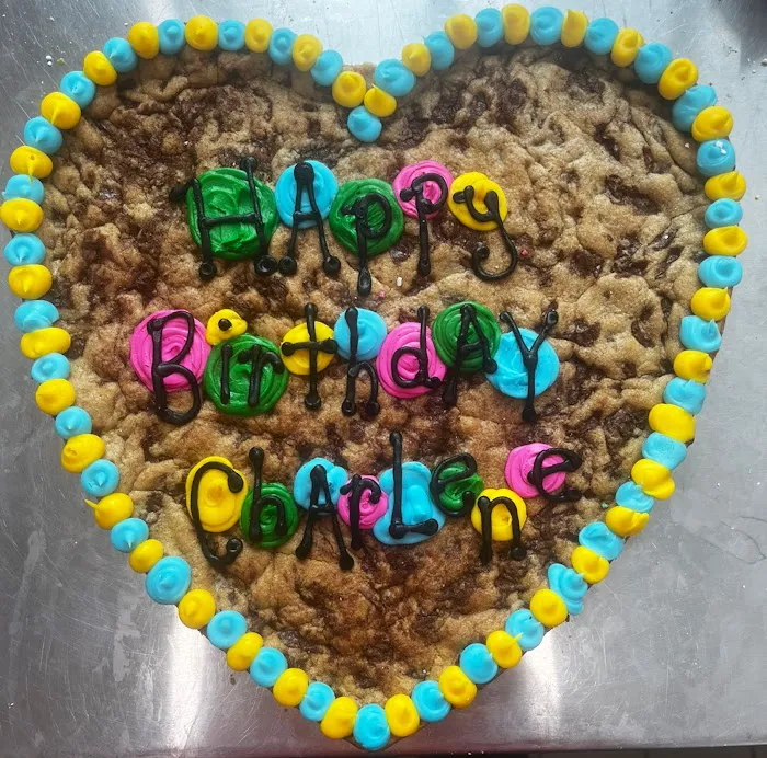 Mrs Fields Cookies Picture 5