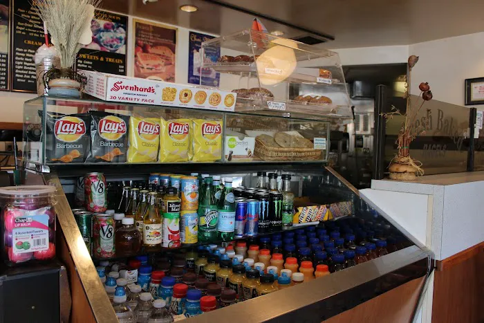 Malibu Bagel Cafe Picture 6